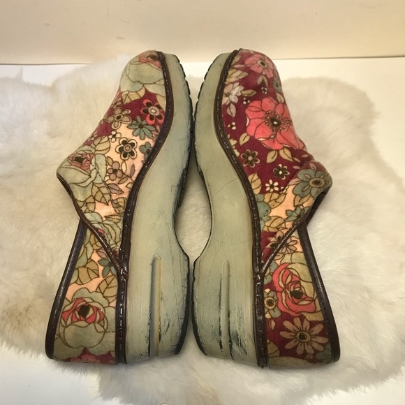 Sanita Vegan Floral Print Clog 38 / 7 red tan - Picture 5 of 9